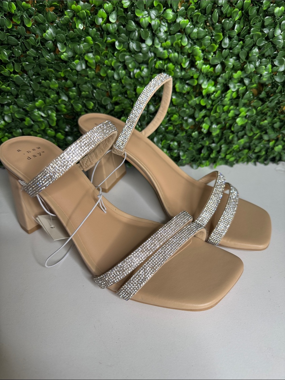 NWT 8.5 a new day Nude Rhinestone Triple-Strap Block Heel Sandals